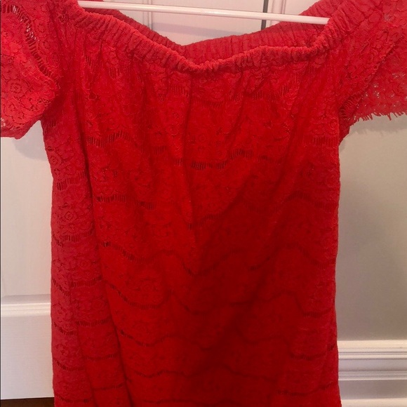 ❤️Trendy red lace dress- must go. ACCEPTING ALL OFFERS!!!!!❤️ - Picture 3 of 5